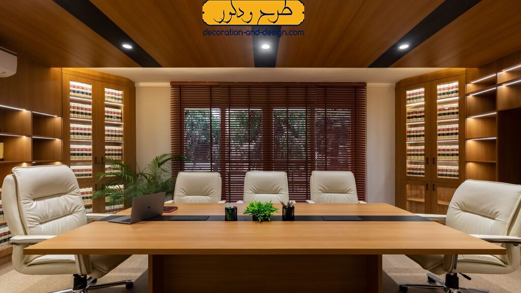 یش‌بینی فضاهای مختلف برای انجام وظایف متنوع دفتر وکالت