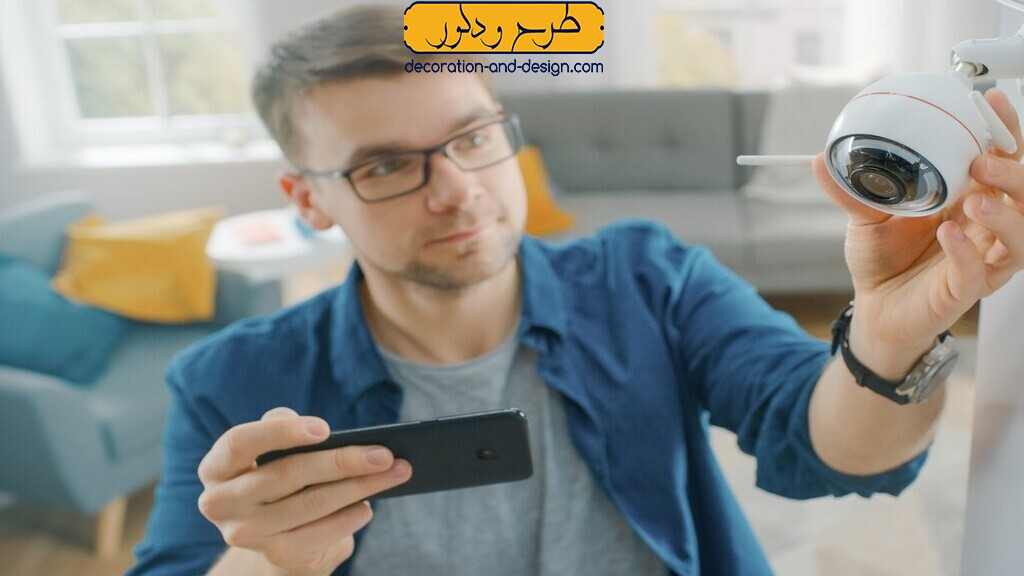 نظارت بر حیوانات خانگی با تبدیل گوشی به عنوان دوربین مداربسته